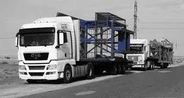 Автопоезд с оборудованием в пути из Китая